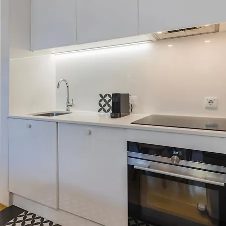 Graca Hidden Garden By Lovelystay Appartement Lissabon